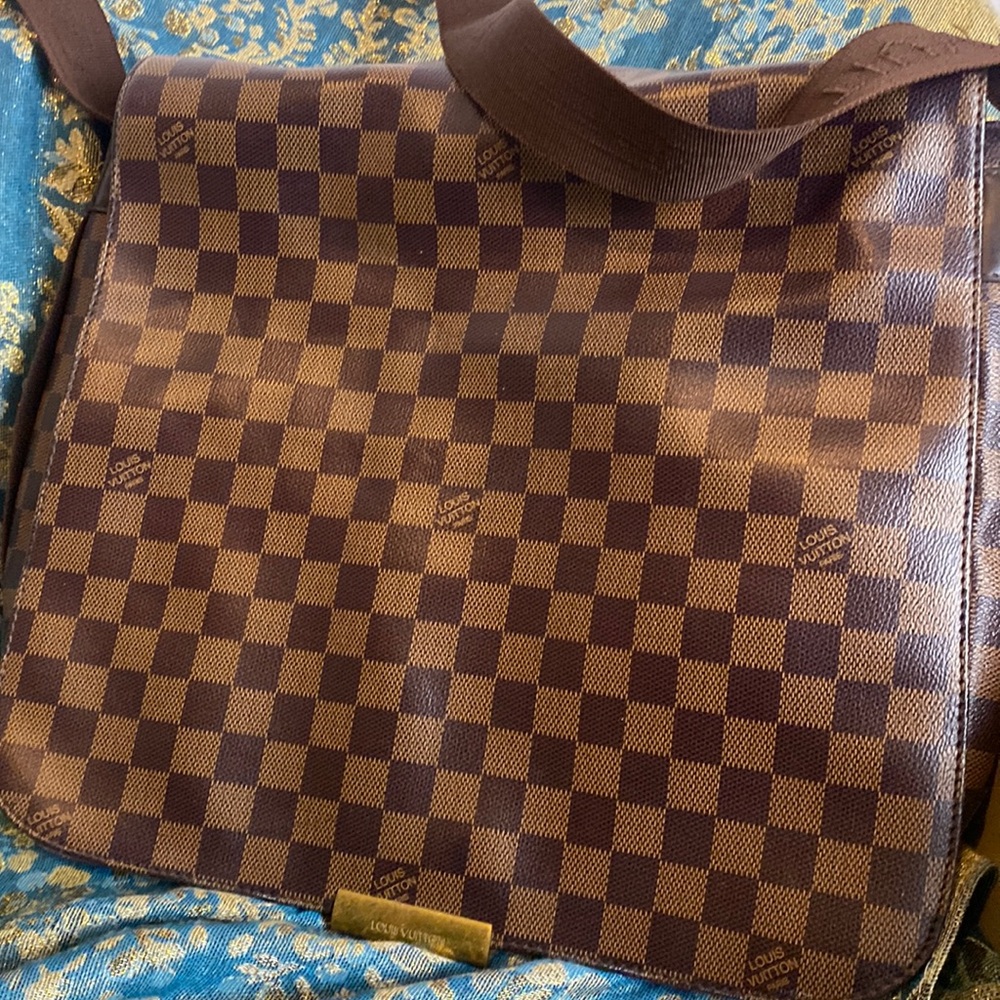 Vintage Louis Vuitton Design Crossbody Bag